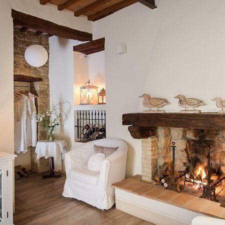 La Casa Di Alice Villa Castelnuovo dellʼAbate Kültér fotó